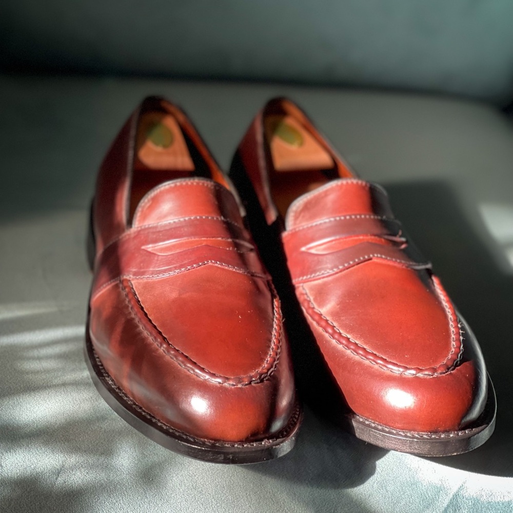 Like new Allen Edmonds Randolph Penny Loafers Size 12 D in Shell Cordovan.